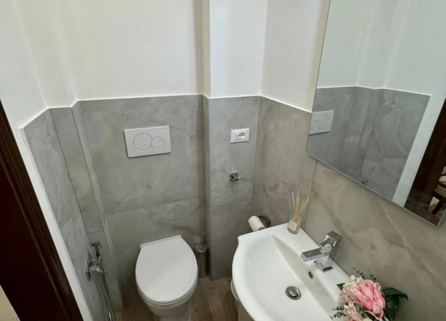 Lucy'S House, Elegante Alloggio Rustico Con Tutti I Comfort Moderni A ピサ 0*,  イタリア