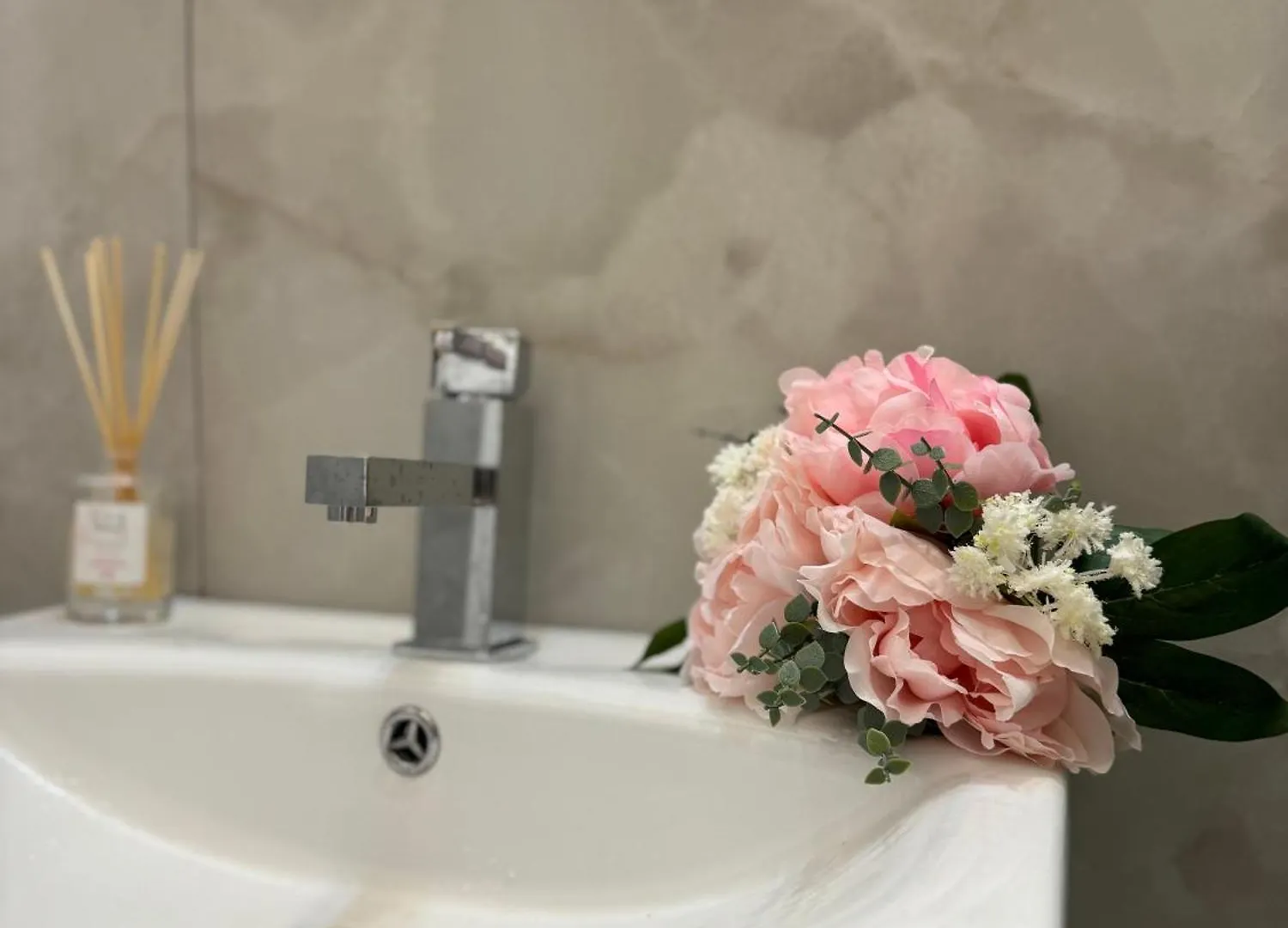 Lucy'S House, Elegante Alloggio Rustico Con Tutti I Comfort Moderni A Pisa Italy